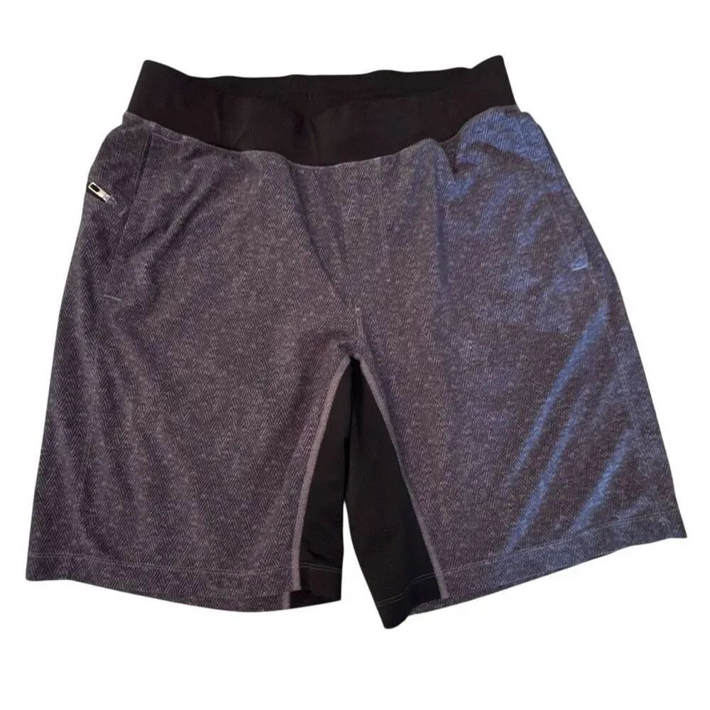 LULULEMON T.H.E. Short 9" Black Grey Chevron Print Large